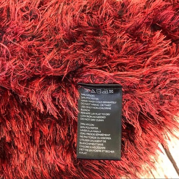 Urban Outfitters Sweater Pullover XS Red NWT - Picture 7 of 8